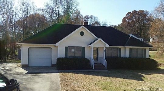 1st image of 409 Caswell Ave