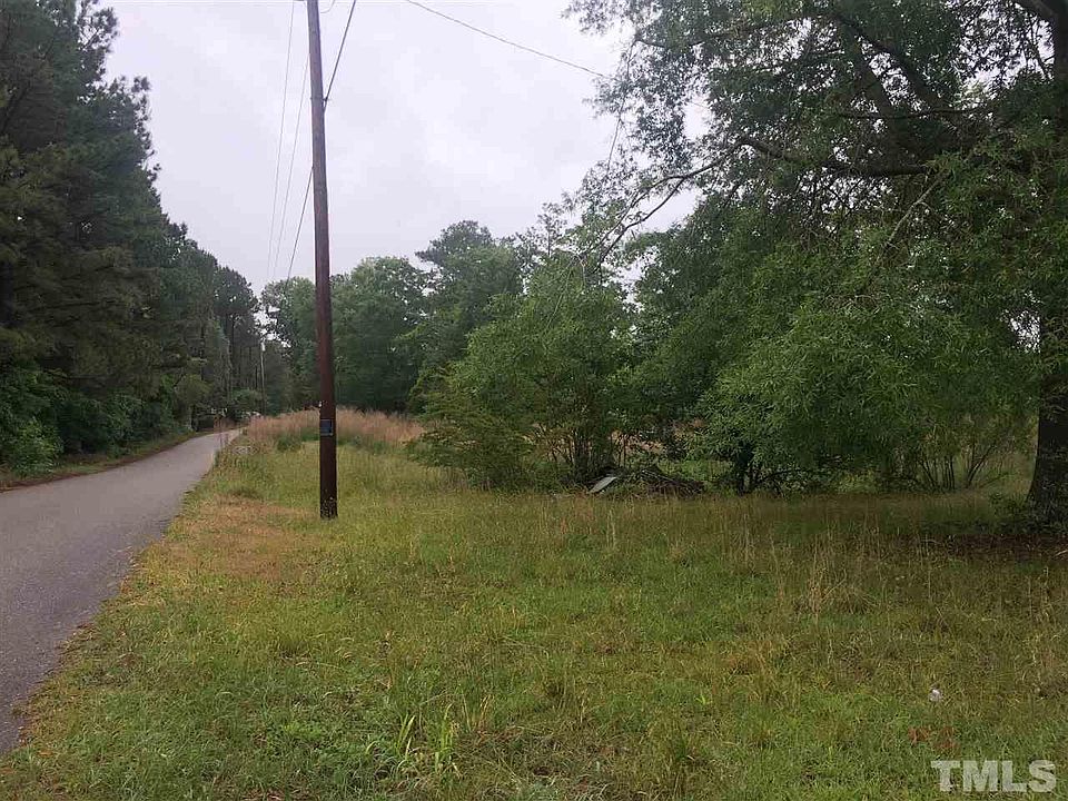 2nd image of 3520 Langston Rd