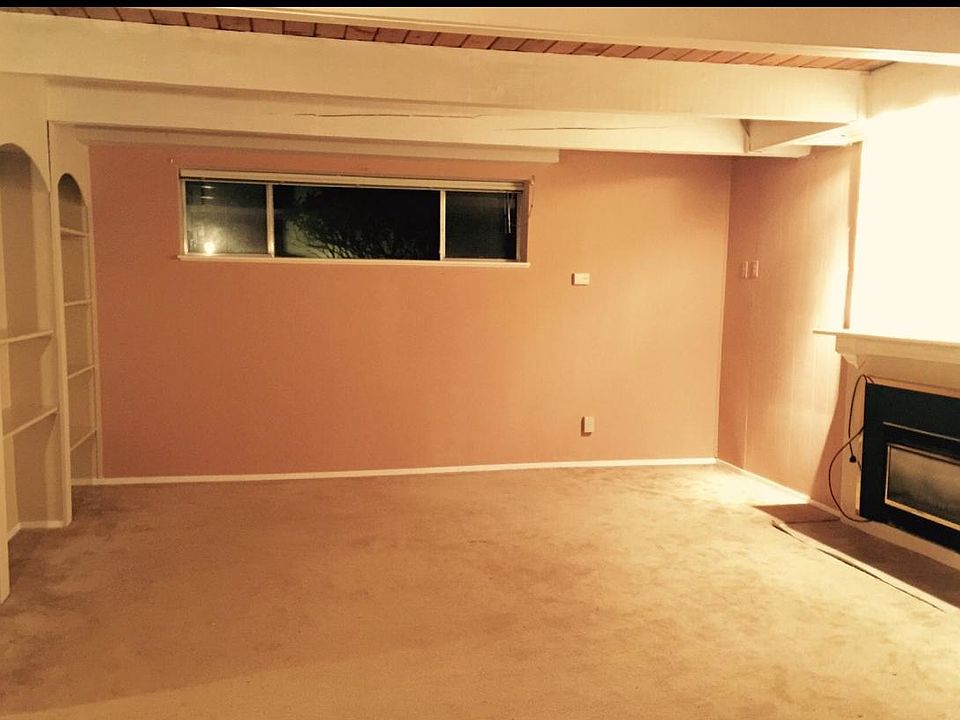 Studio basement