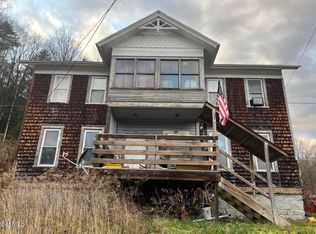 3-5 Jalet St, Whitehall, NY 12887