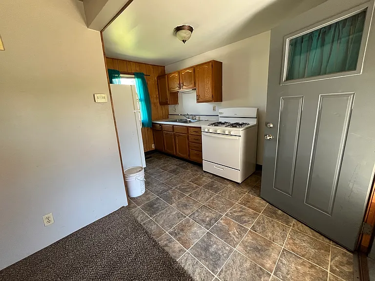 121 N Washington St #121 — Photo 6