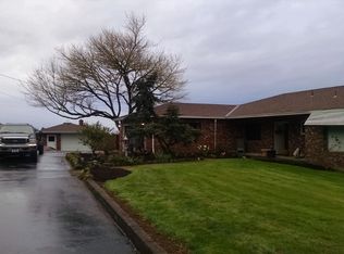 12715 SE Ridgecrest Rd, Happy Valley, OR 97086