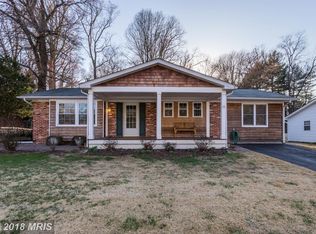 11 Roe Ln, Arnold, MD 21012