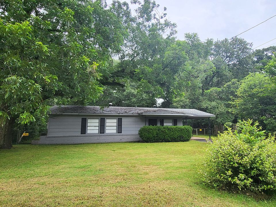 1st image of 663 Merritt Dr
