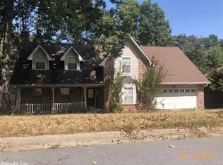 15 Bergerac Ln, Little Rock, AR 72211