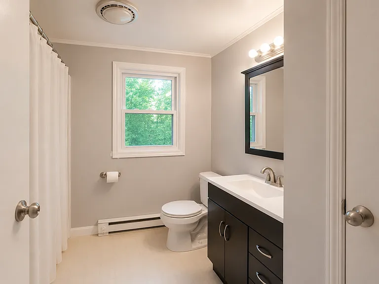 270 Sunderland Rd #99 — Photo 11