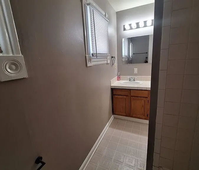 207 E Southern Ave #1 — Photo 17