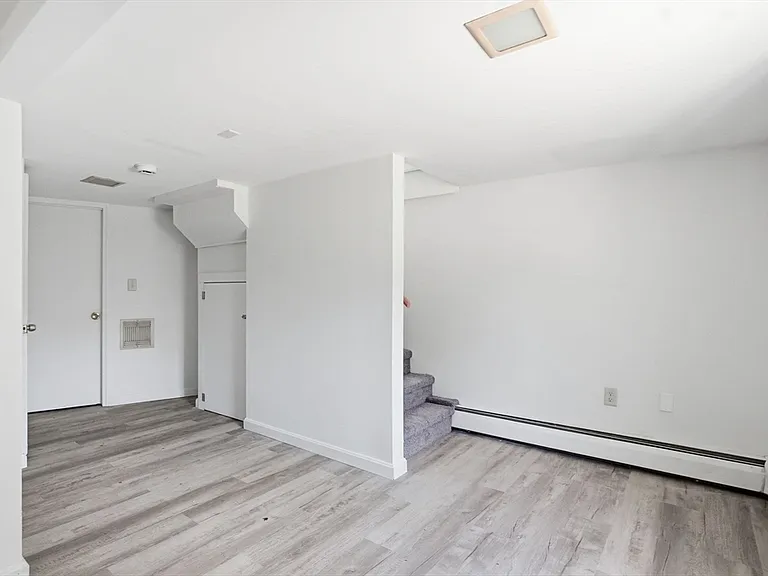 10 Fir Rd — Photo 12