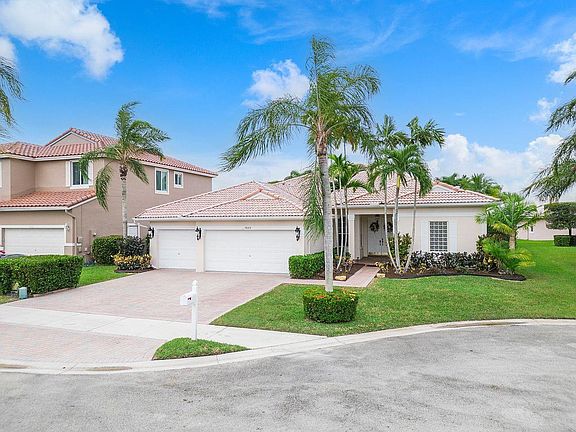 3rd image of 5660 NW 108th Way