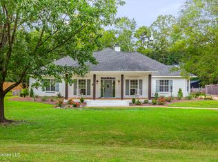 145 Bridlewood Dr, Brandon, MS 39047