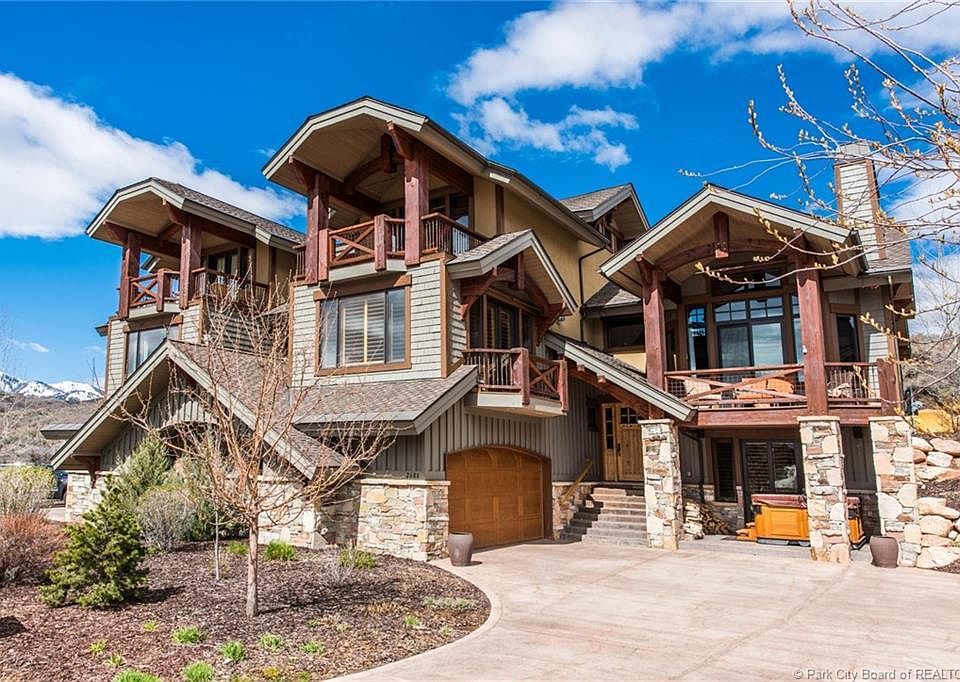 1st image of 2688 Eagle Cove Dr #109