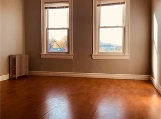 52-25 69th St FLOOR 2, Maspeth, NY 11378