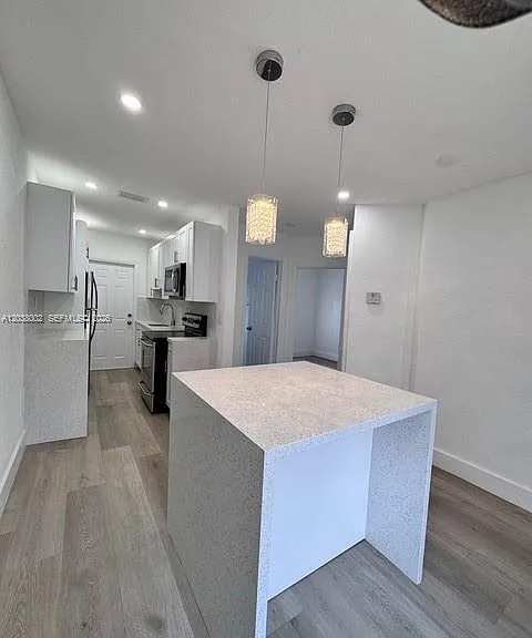 4783 NW Flagler Ter — Photo 6