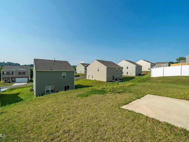 693 Barley Loop — Photo 40
