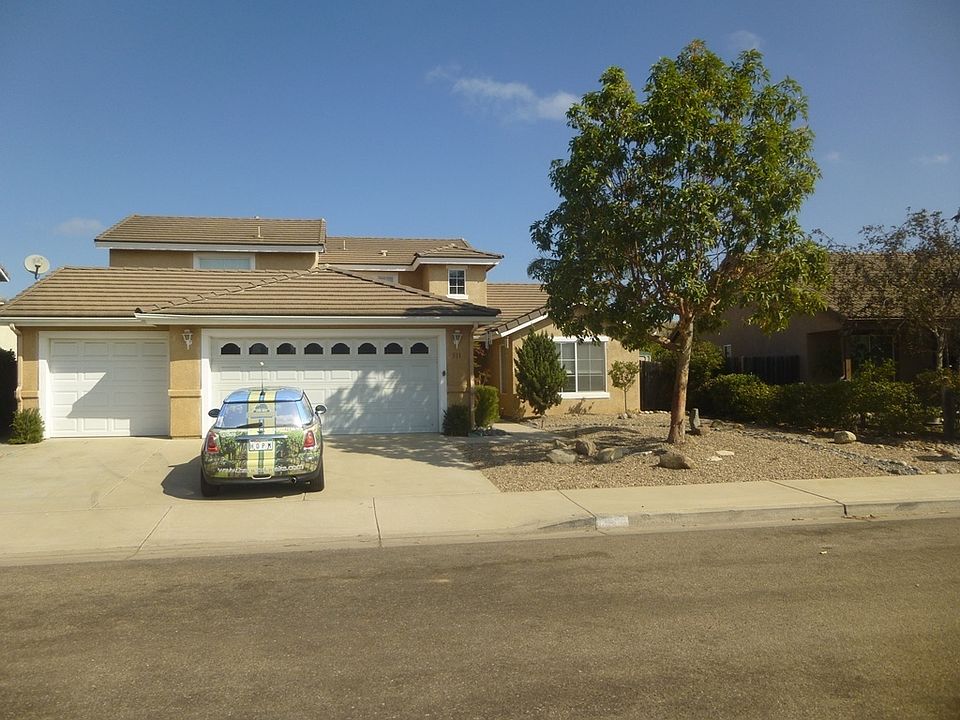 1st image of 511 E San Luis Dr