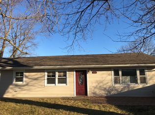 1712 Santa Fe Trl, Boonville, MO 65233