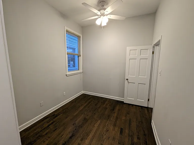 1314 W Addison St #1F — Photo 9