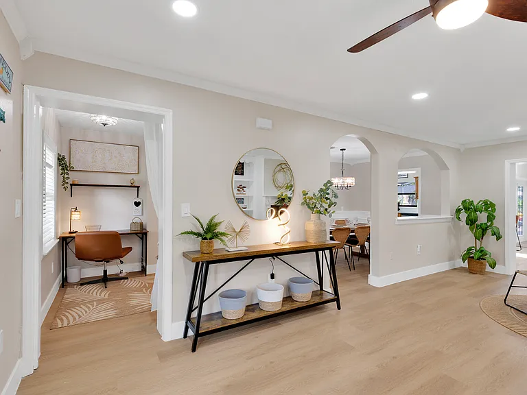 960 Lakewood Dr — Photo 5