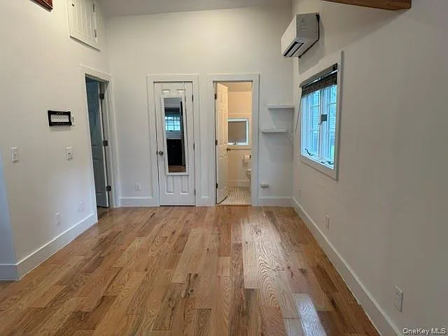 1 bed, 1.0 bath, 700 sqft, $2,700 — Photo 4