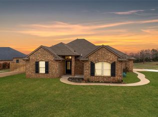 11484 Coyote Run, Guthrie, OK 73044