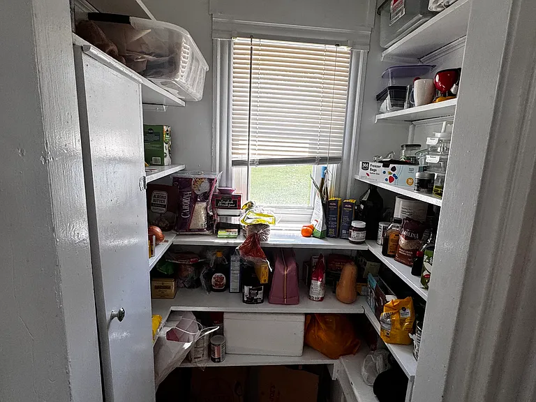 75 Elmira St #1 — Photo 8
