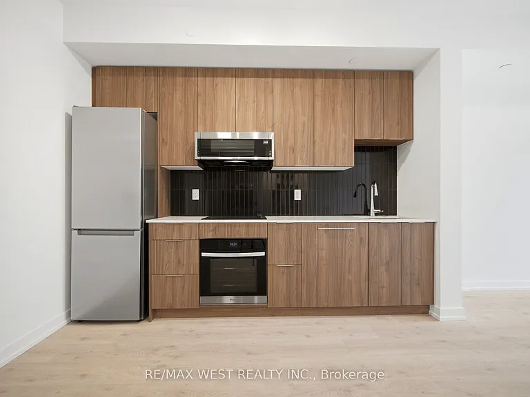2501 Saw Whet Blvd #521 — Photo 13