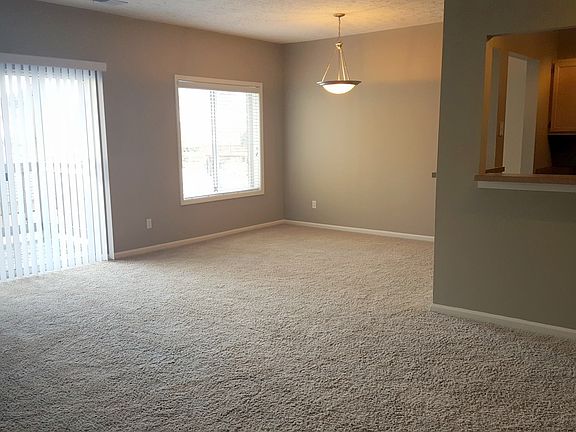 Separated Dining Space