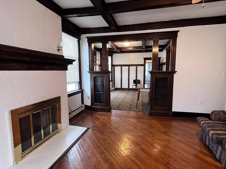1st image of 0 S Burnett St #2