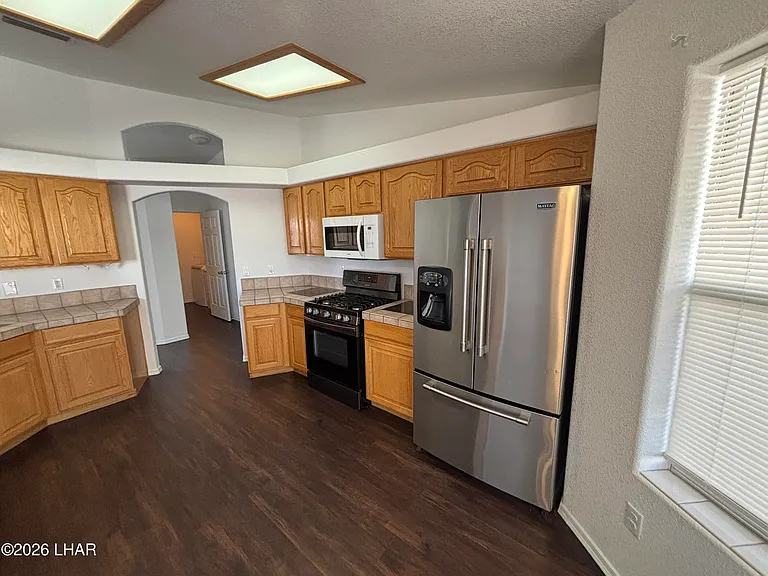 3864 N Stratford St — Photo 7