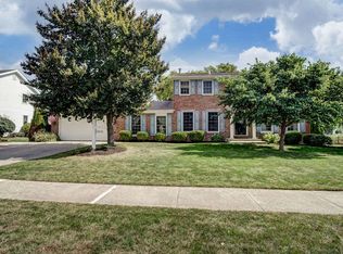 11422 Westwind Dr, Fort Wayne, IN 46845