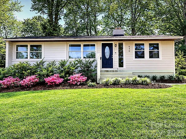 640 Manhasset Rd, Charlotte, NC 28209