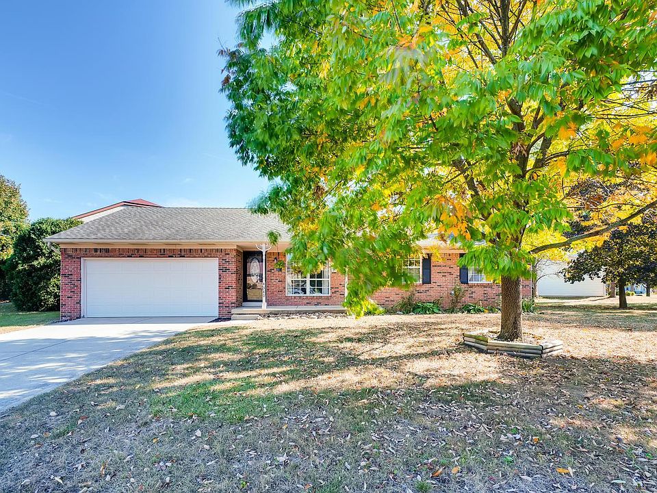 1st image of 4380 Shirlene Ct