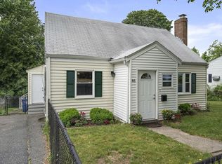 46 Halsey Rd, Hyde Park, MA 02136
