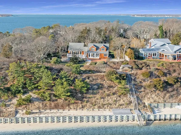 9975 Nassau Point Road, Cutchogue, NY 11935