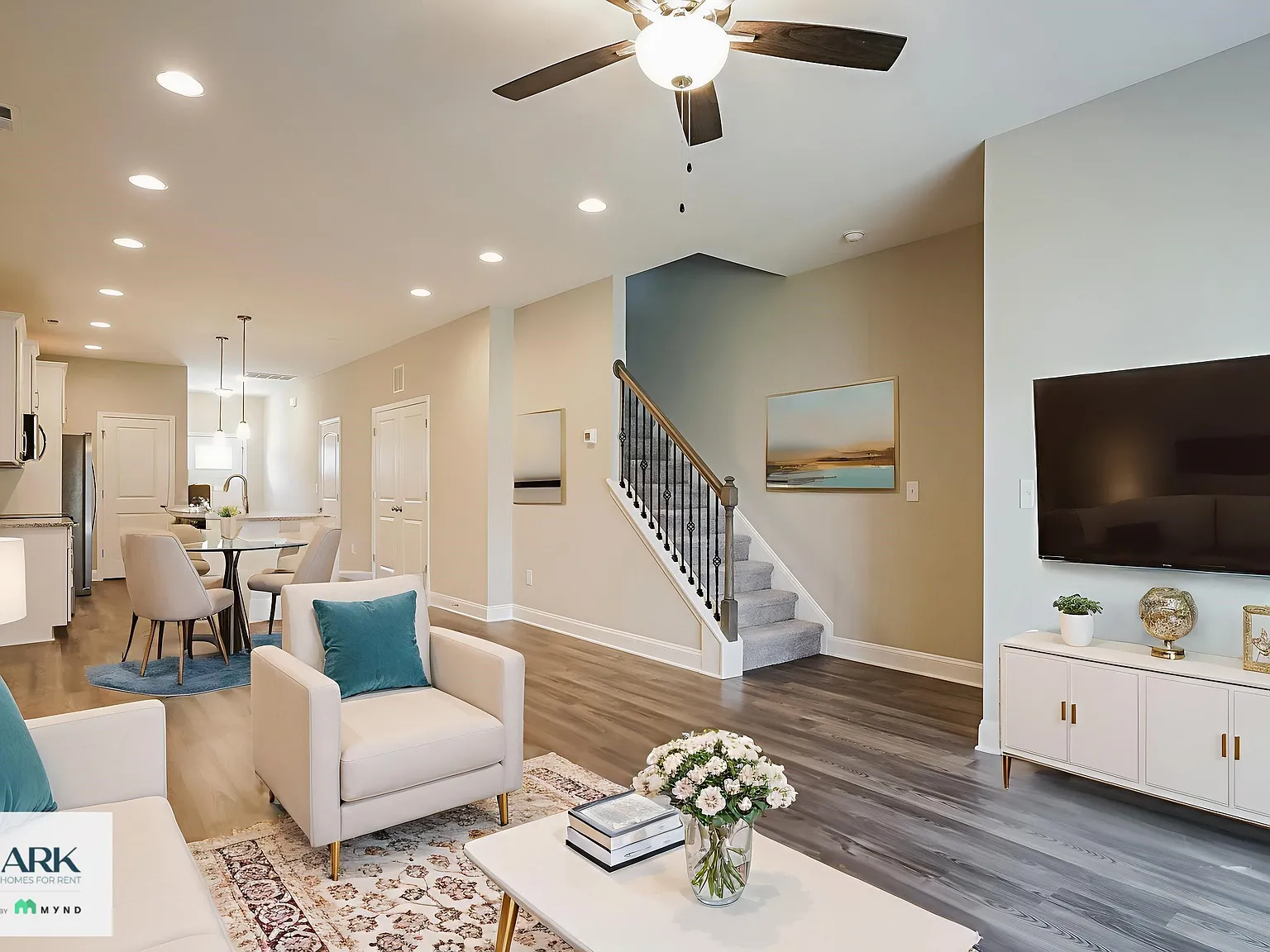 3 bed, 2.5 bath, 1980 sqft, $2,252 — Photo 3