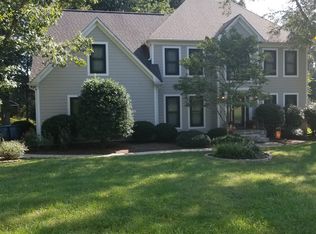 6106 Great Oaks Dr, Summerfield, NC 27358