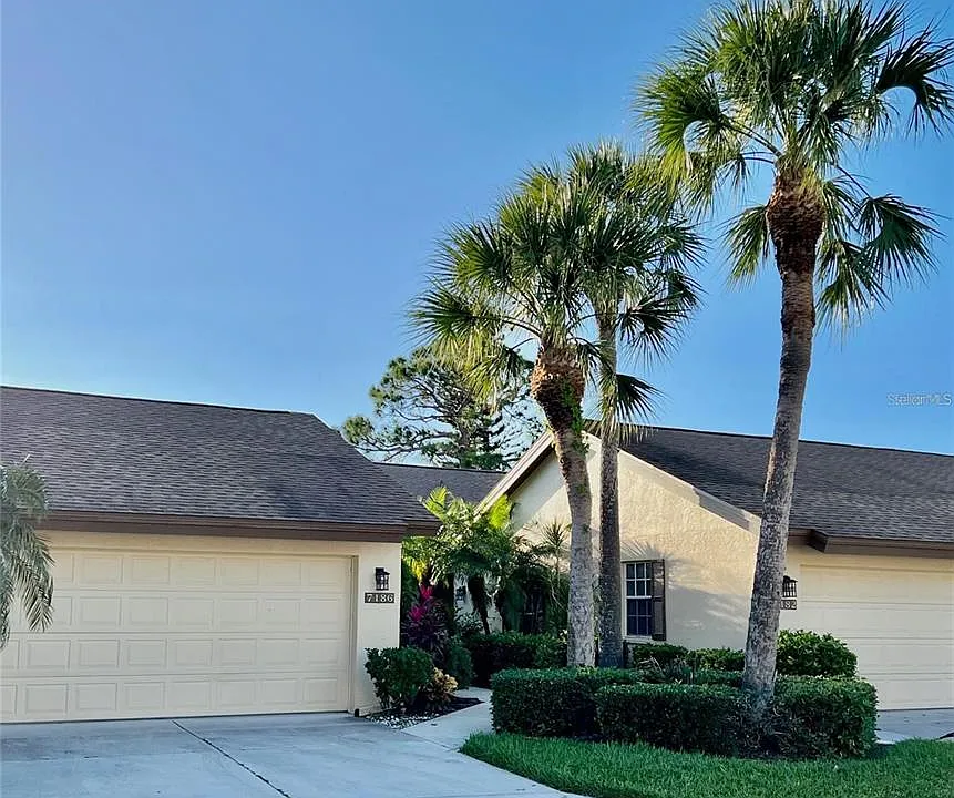 7186 Lakeside Dr