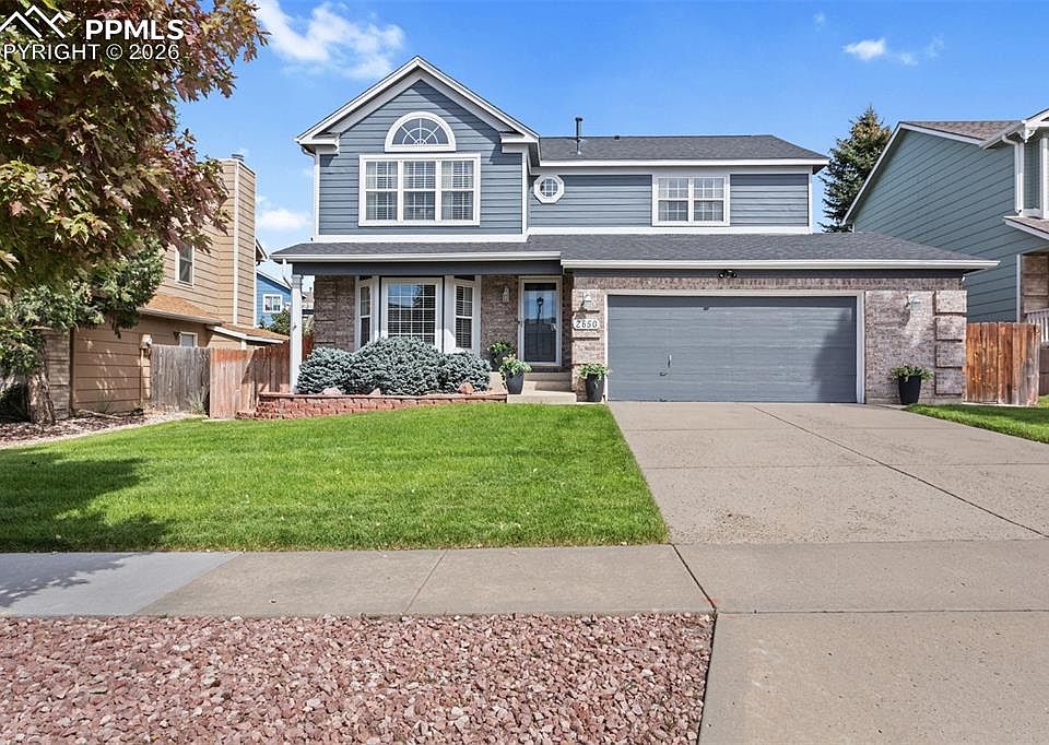 1st image of 2650 Summerhill Dr
