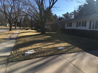 2314 Tanager Trl, Madison, WI 53711