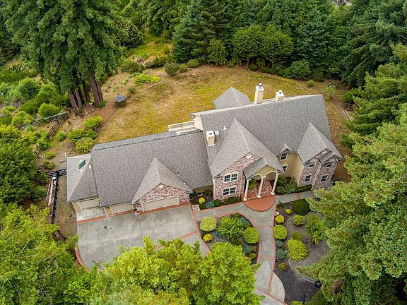 4th image of 2075 Coffey Ln