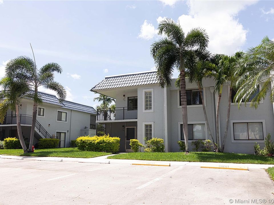 1st image of 16511 Blatt Blvd APT 201
