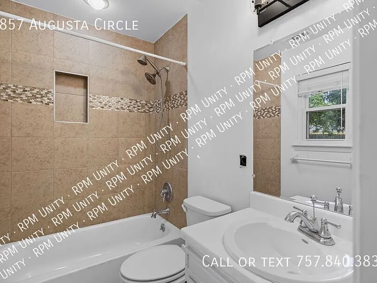 2857 Augusta Cir — Photo 5