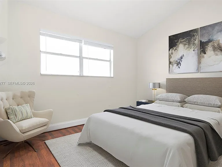 798 Crandon Blvd #33-C — Photo 5