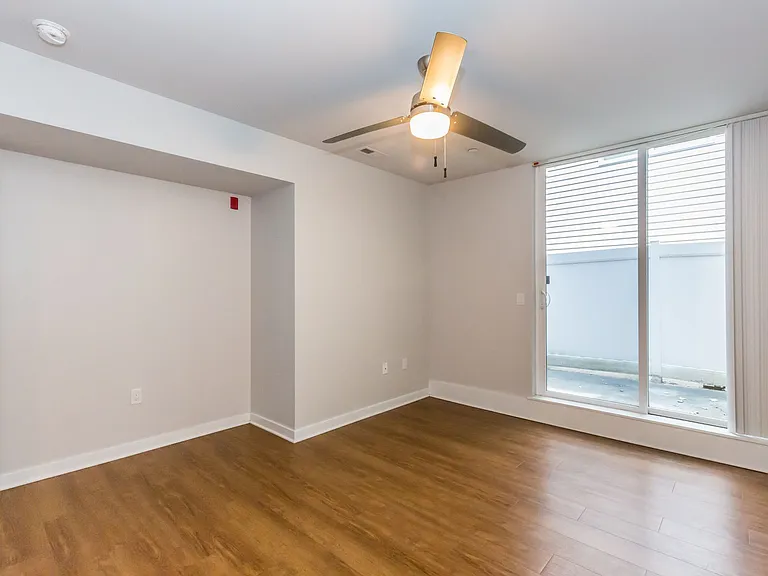 4213 Chester Avenue Modern Living in the Heart of University City — Photo 13