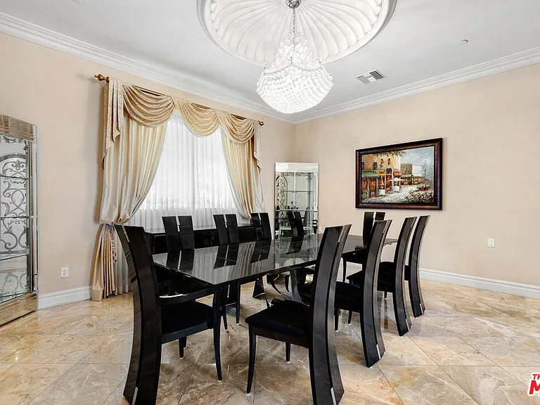18047 Karen Dr — Photo 13