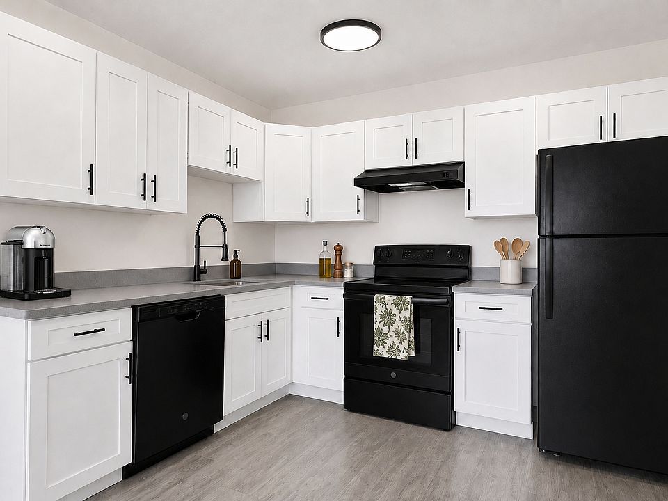 1st image of 197 Calumet St APT 4