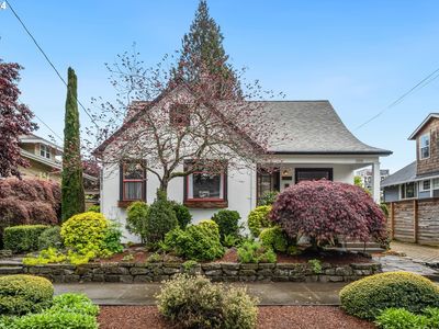 3338 NE Schuyler St, Portland, OR, 97212