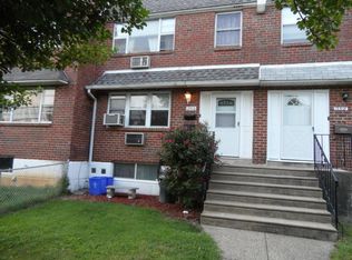 12516 Knights Rd, Philadelphia, PA 19154