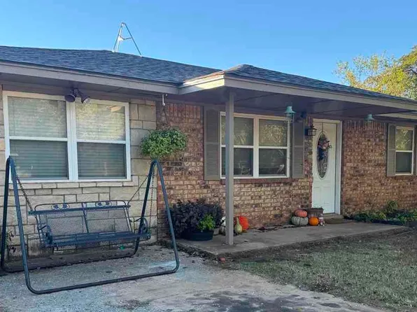 6702 Pecan Rd, Stillwater, OK 74074