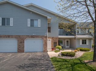 1203 Sunnyslope Dr, Racine, WI 53406
